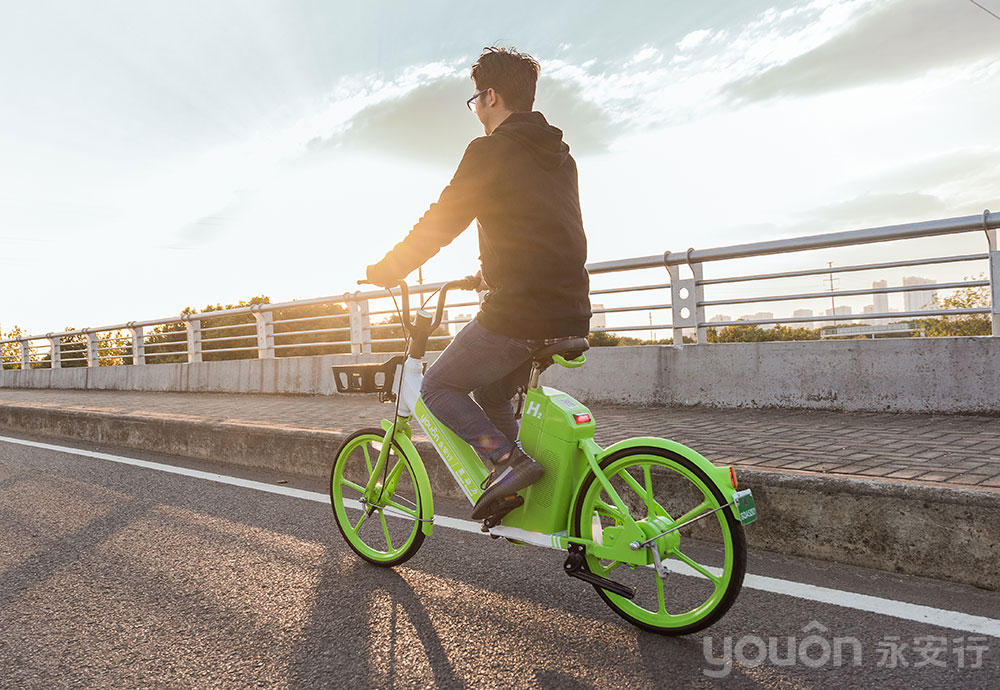 用科技賦能“新出行” 永安行2.0氫燃料助力車在路上