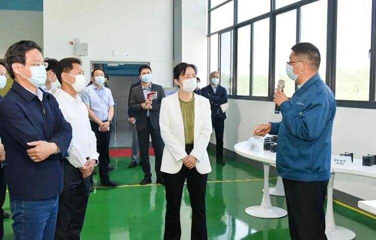 常州市市長盛蕾一行深入永安行調(diào)研