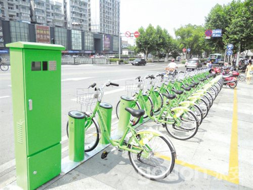 昆山：陸家鎮(zhèn)試點(diǎn)推出公共自行車“誠信卡”