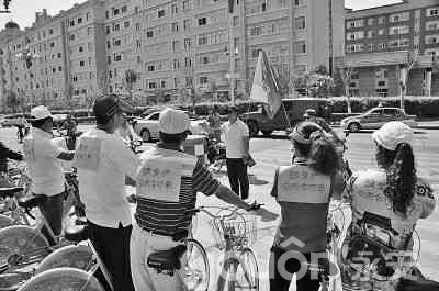自行車上的黑河自行自如  車載新風(fēng)